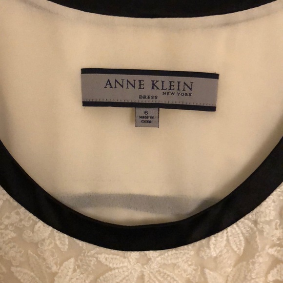 Stunning Anne Klein dress - Picture 4 of 4